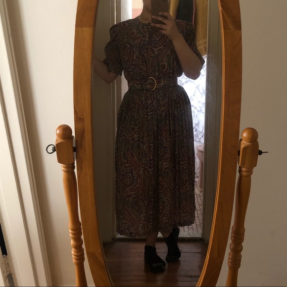 “Simplicity is the keynote of all true elegance.” - Picture 3 of 4